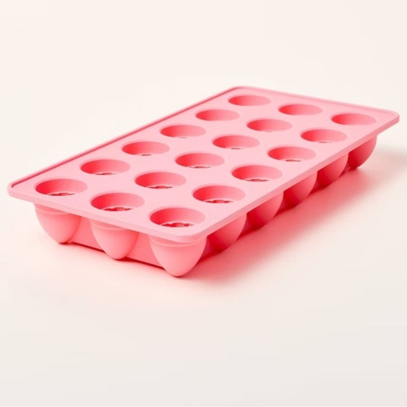 Kate Spade x Target Strawberry Strawberry Ice Cube Mold - Picture 4 of 6